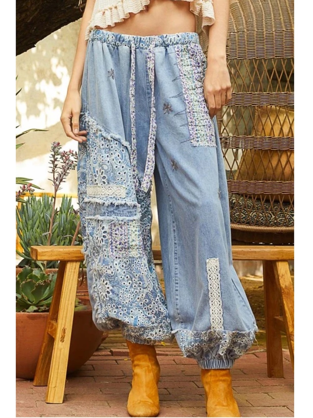 New: POL “Morgan” Flower Denim Mixed Embroidered Patchwork Jogger Pants• M